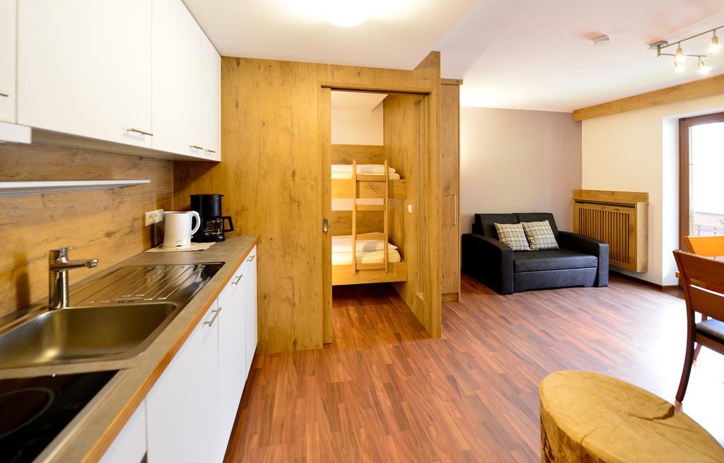 Residence Alpenrose Valle Aurina Szoba fotó
